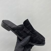 A5 suede