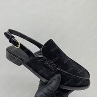 A10 suede